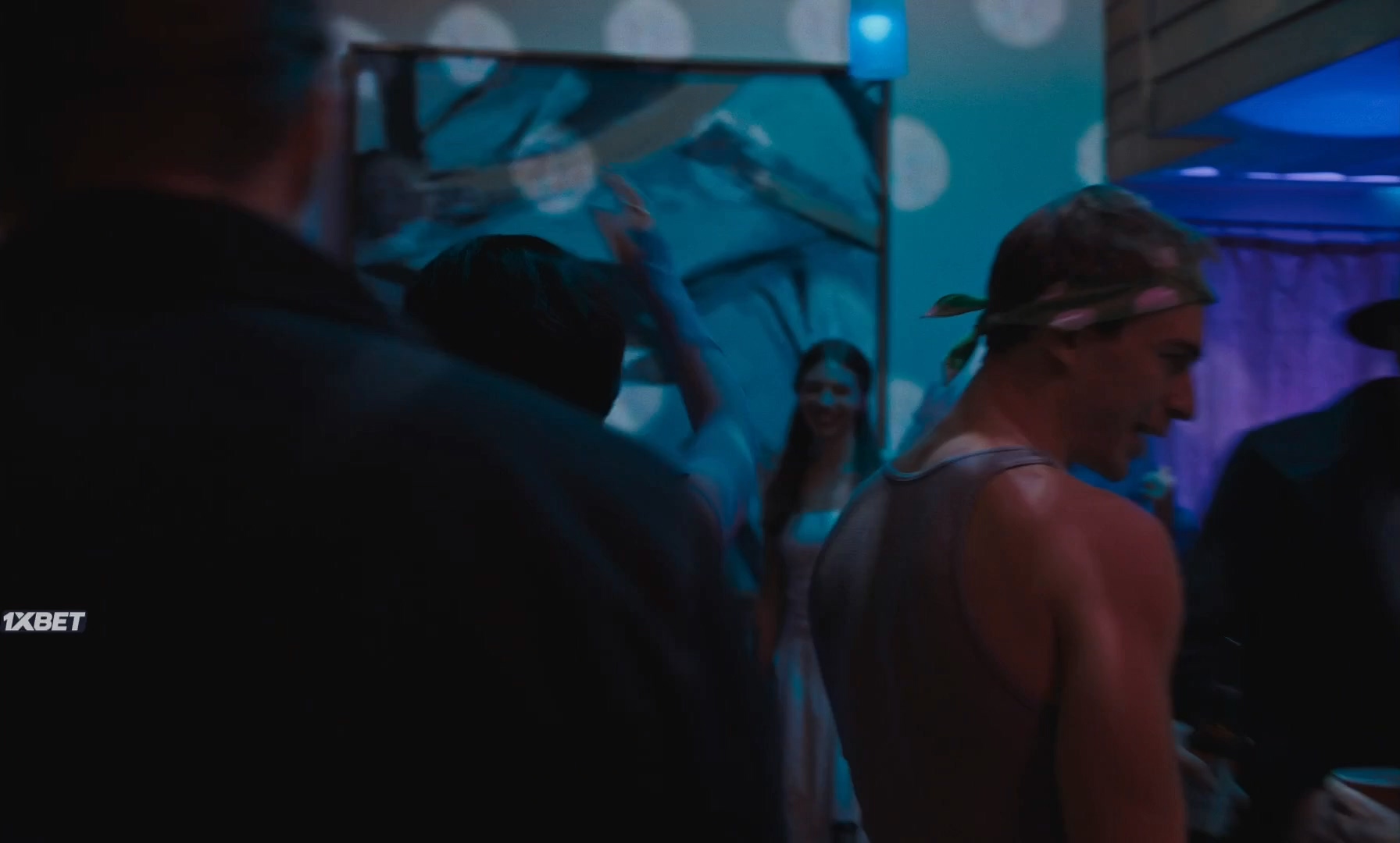 The.Shade.2023.P.WEB-DL.1O8Op.mkv_20241122_213037.873.jpg