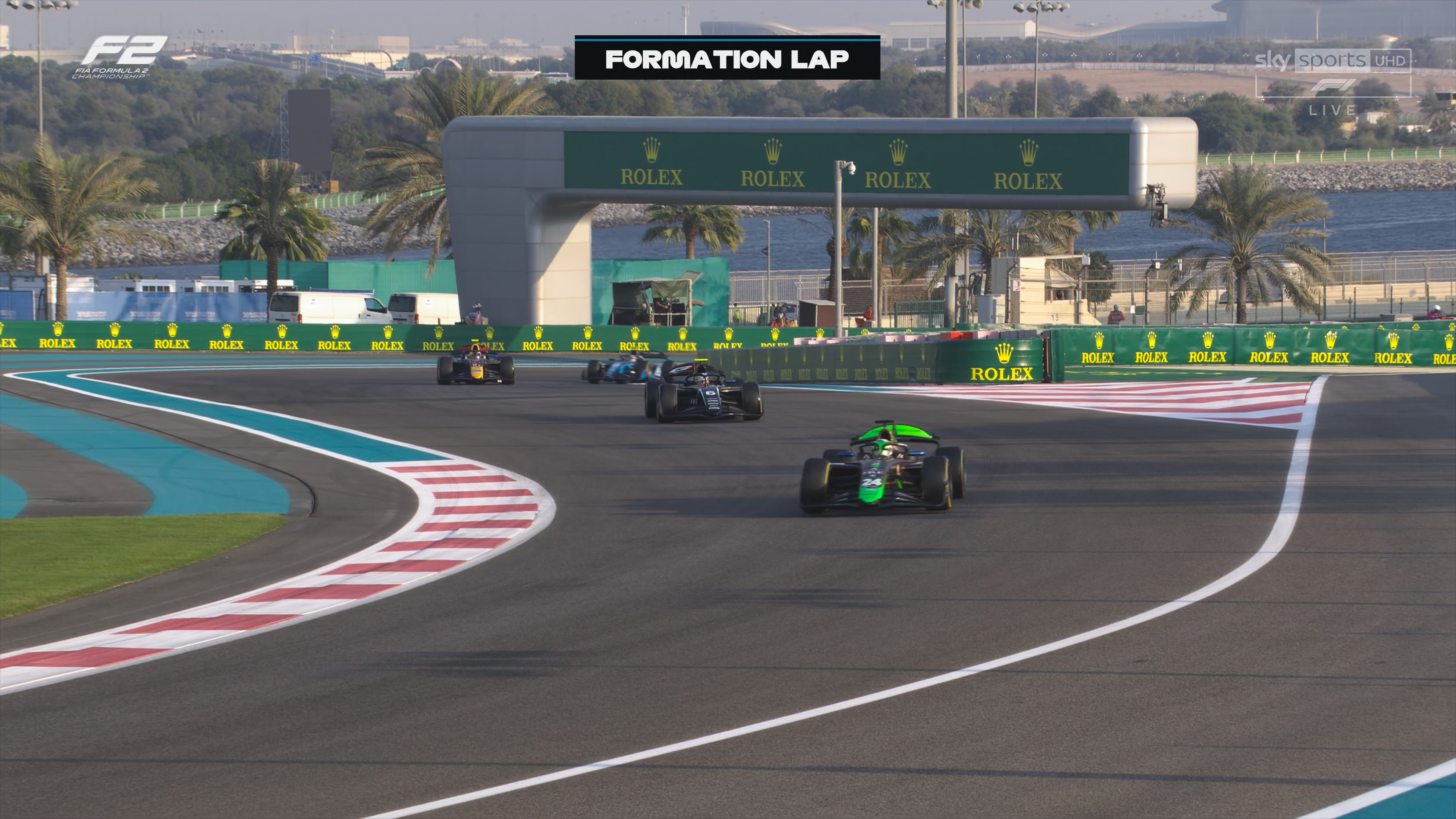 cap_Formula2.2024.Round14.Abu.Dhabi.Race.One.Sky.Sports.F1.UHD.2160p.rus.eng.mkv_00_05_12_04.jpg