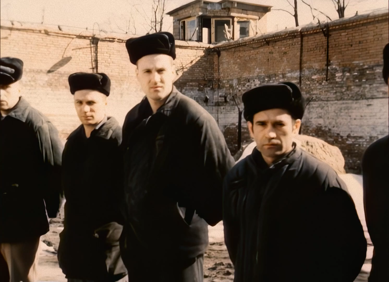 Комедия.строгого.режима.1080.AI.mkv_snapshot_00.10.35.040.png
