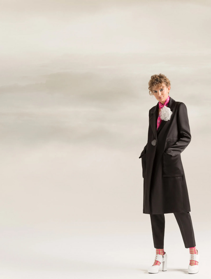 02-emporio-armani-pw-2017.webp