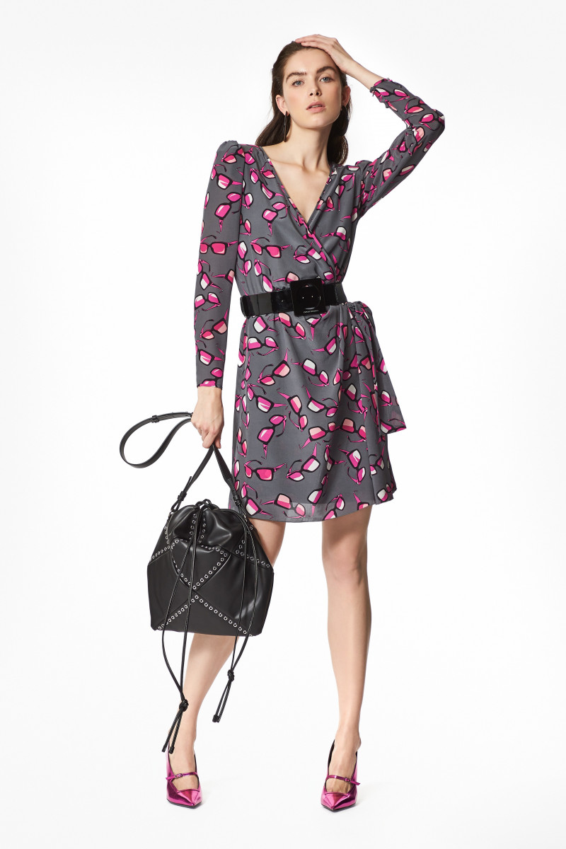 00001-emporio-armani-pre-fall-2020.jpg