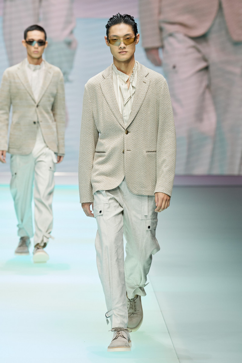 00021-Emporio-Armani-Spring-22-RTW-Milan-credit-gorunway.JPG