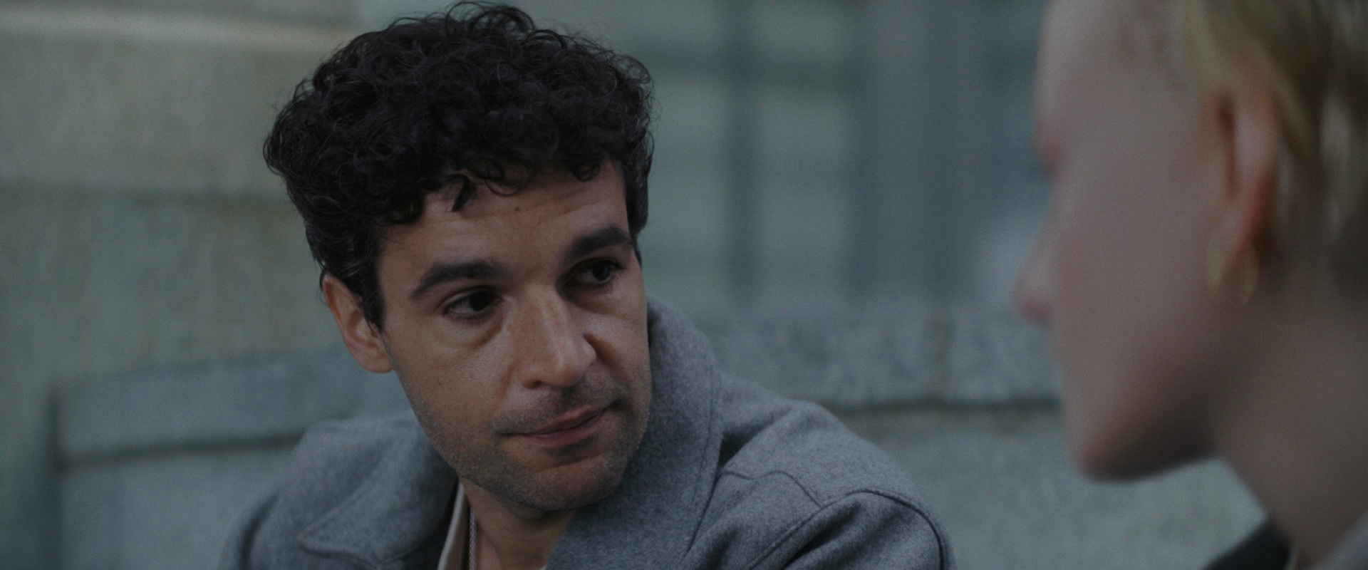 Wolf.Man.2025.RU.UA.1080p.mkv_20250204_093043.630.png
