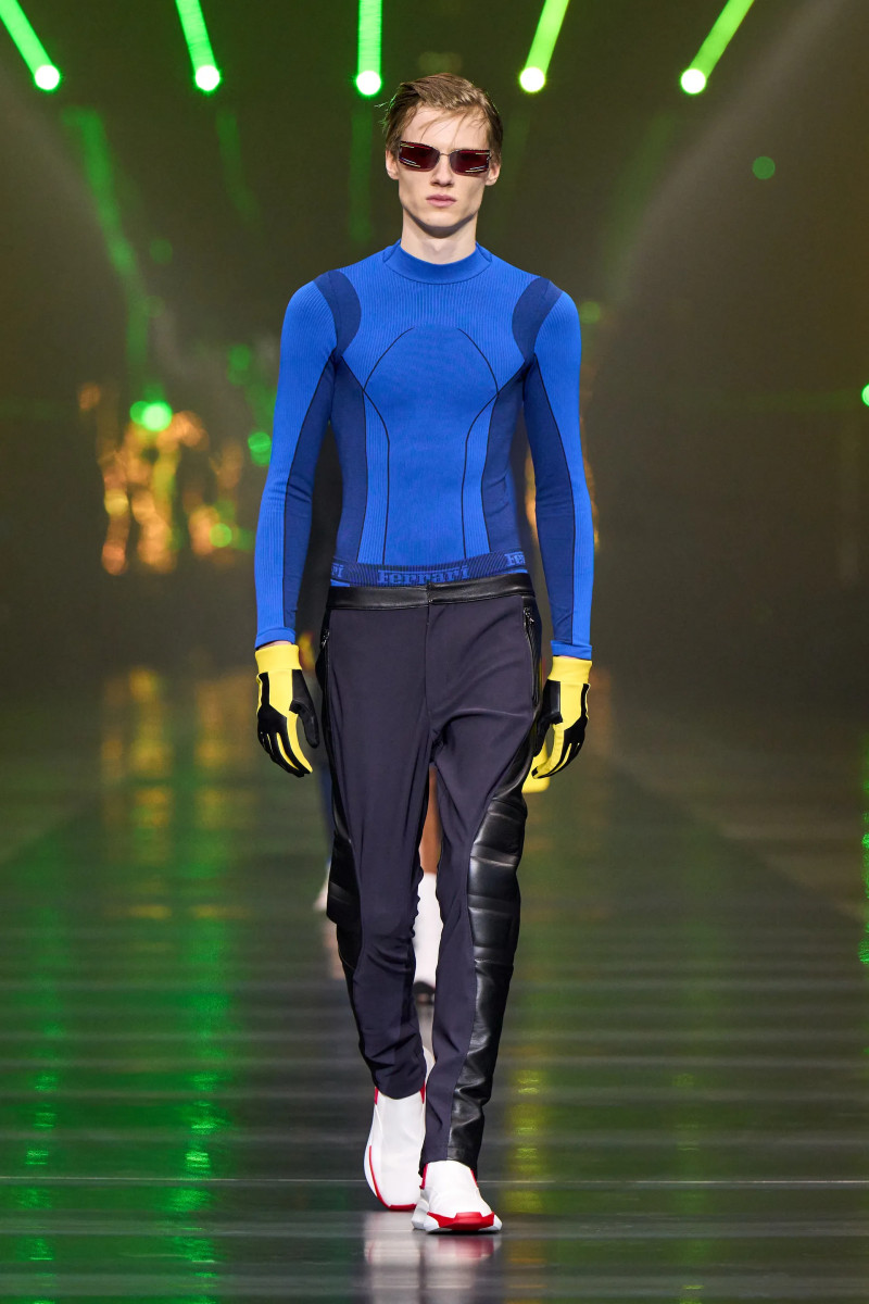00021-ferrari-fall-2022-ready-to-wear-milan-credit-filippo-fior-gorunway.webp