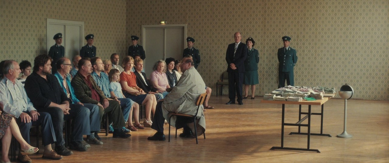 Два к одному.2024.BDRip 720p msltel.mkv_snapshot_01.44.31.623.jpg