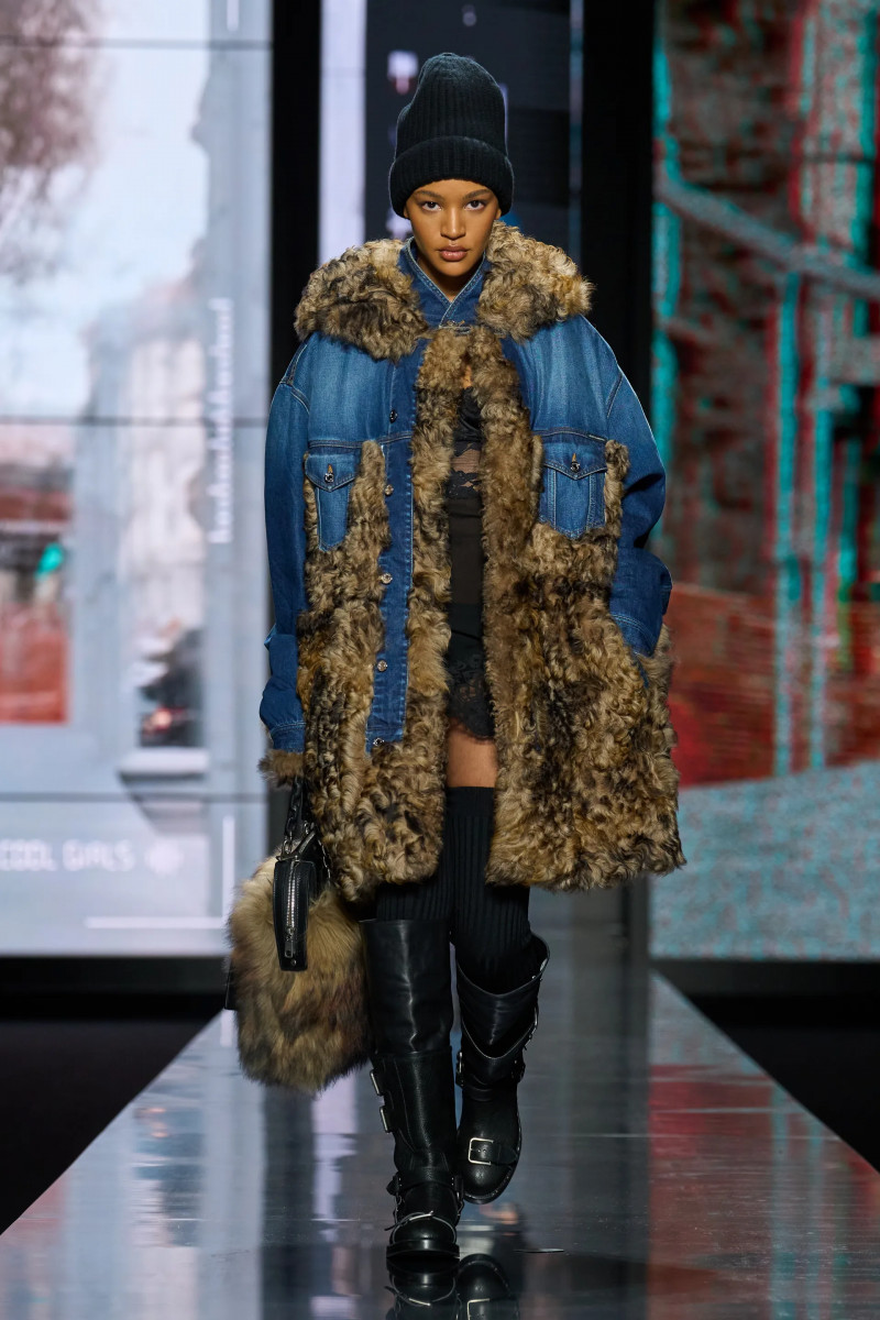 00036-dolce-and-gabbana-fall-2025-ready-to-wear-credit-gorunway.webp