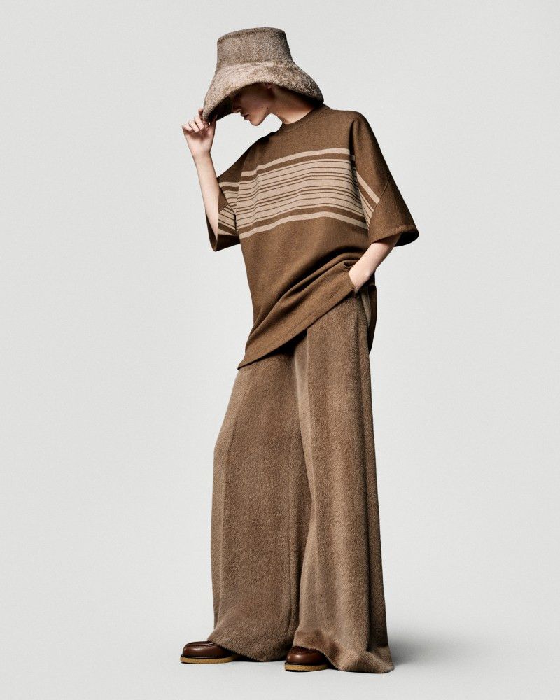 loro-piana-fw25-rtw-r-ctsy-0044.jpg