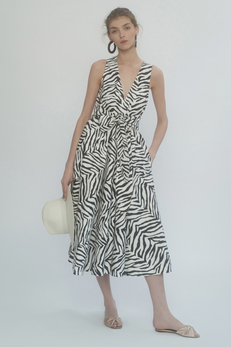 00017-Marissa-Webb-Resort-2020-credit-Chris-Parente.jpg