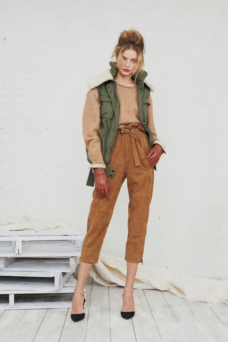 03-marissa-webb-fall-2017.jpg