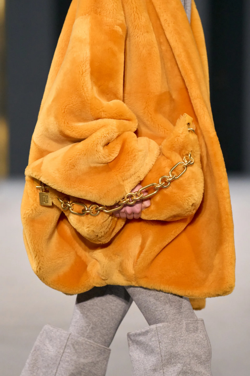 00015-balmain-fall-2025-ready-to-wear-detail-credit-gorunway.webp