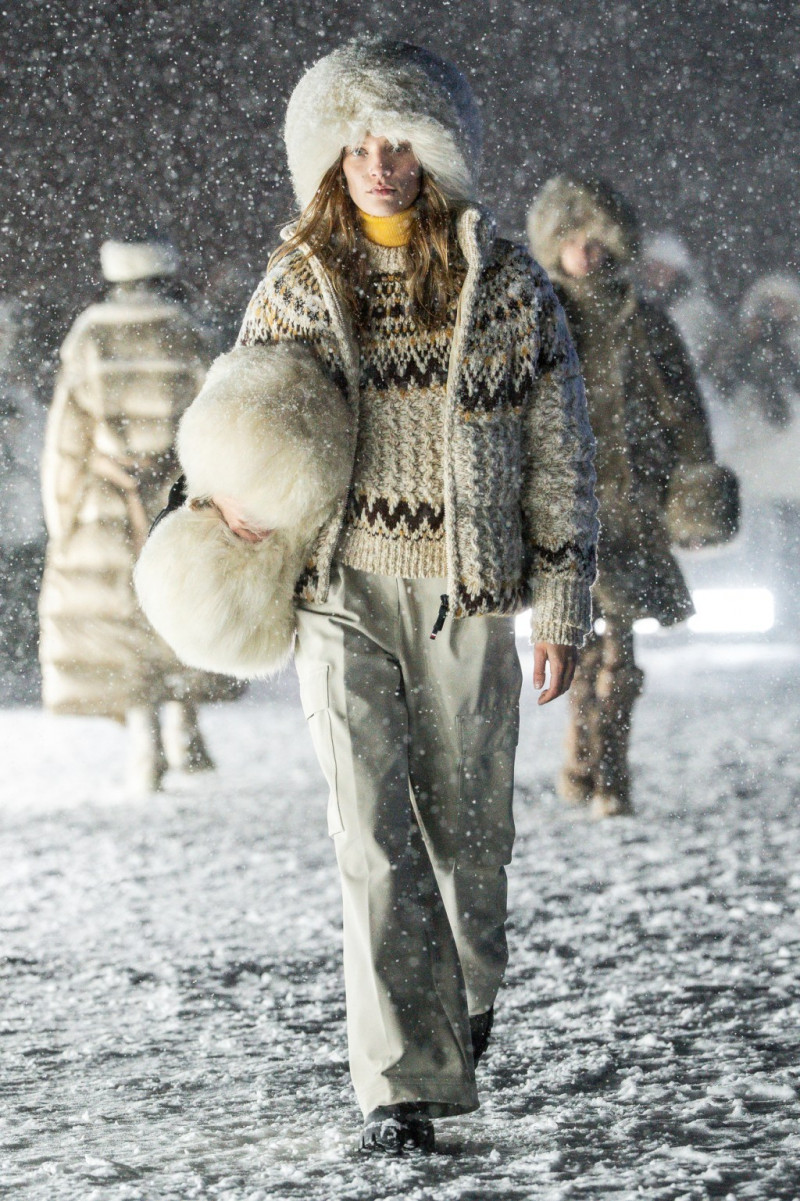 Moncler-Grenoble-F25-runway-GG-029.jpg