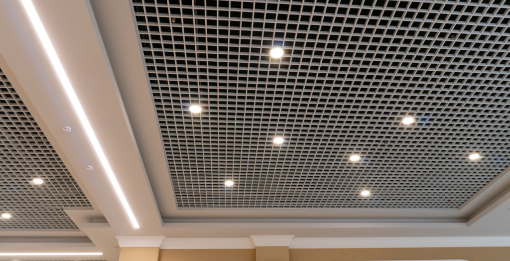 Виды подвесных потолков: кассетные, реечные и натяжные конструкции