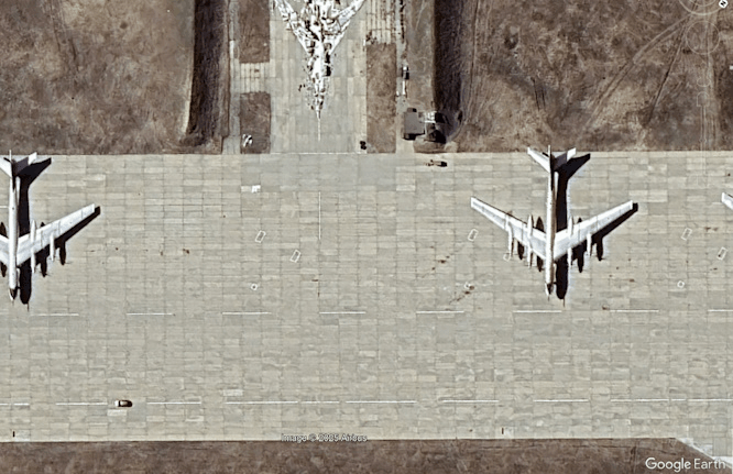 https://i8.imageban.ru/out/2025/06/07/913d79207f4b1a0d0a1e4f6b05624b21.gif