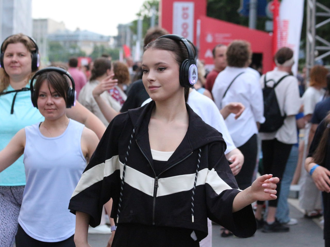 https://i8.imageban.ru/out/2025/06/11/1416fceacc27bf8ea92f3d336723ac4a.jpeg