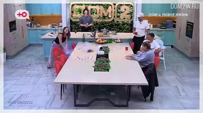 https://i8.imageban.ru/out/2025/06/25/cb79104c06b54feb9aa33237429b9725.jpg