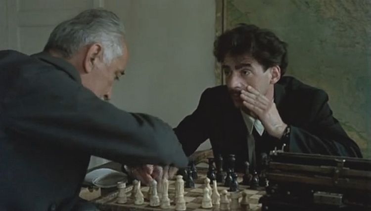 Папа в командировке /Otac na službenom putu/ 1985 (1:48:32 / 2:10:09)