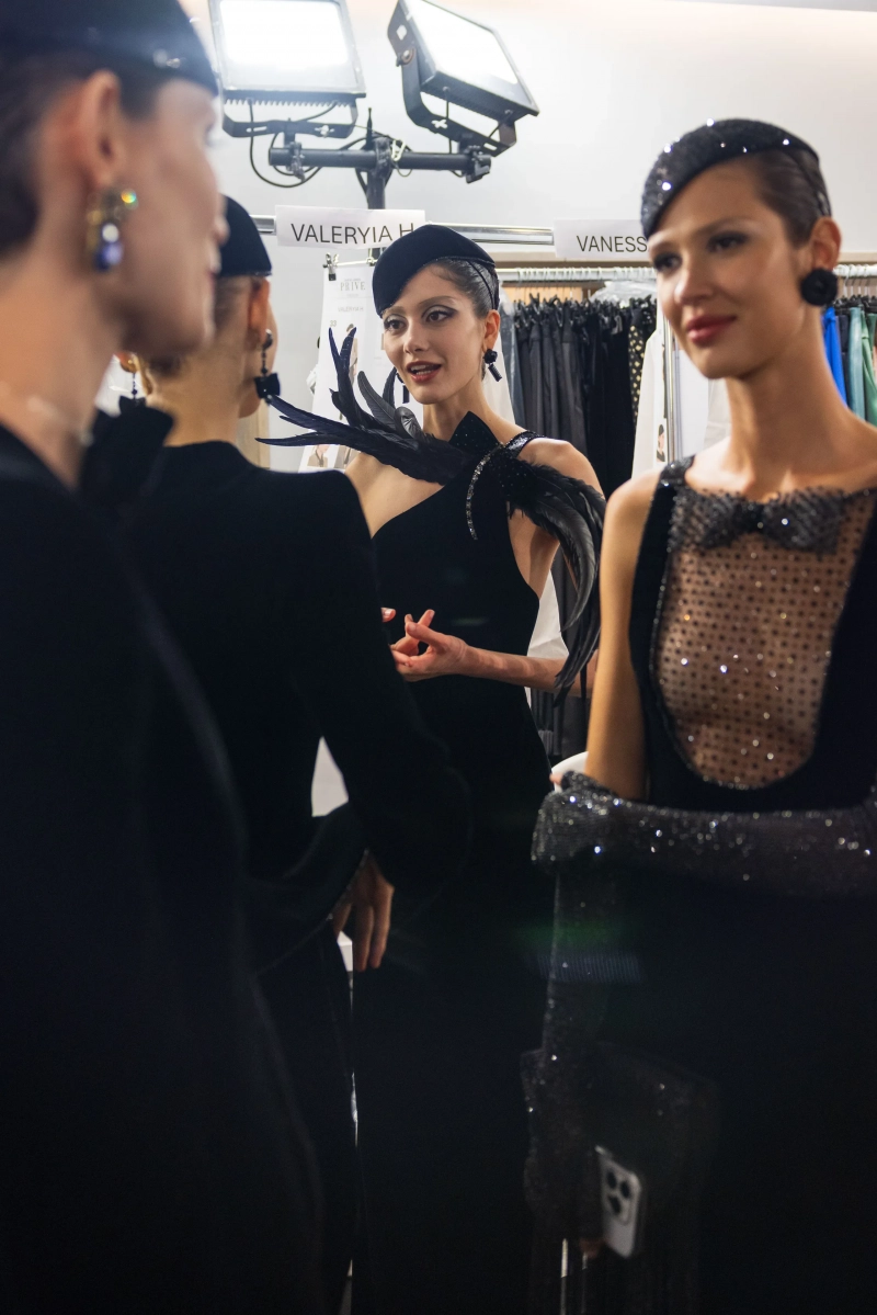 Armani Prive_Paris Couture FW25_Backstage_Acielle_25.webp