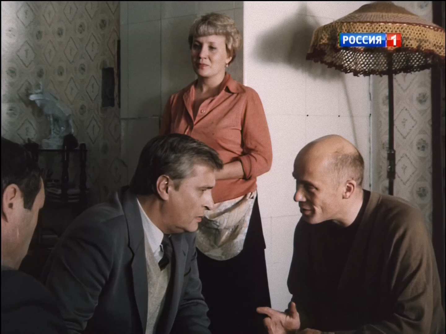 Противостояние 2 серия 1 часть 1080.mkv_snapshot_16.24.040.png