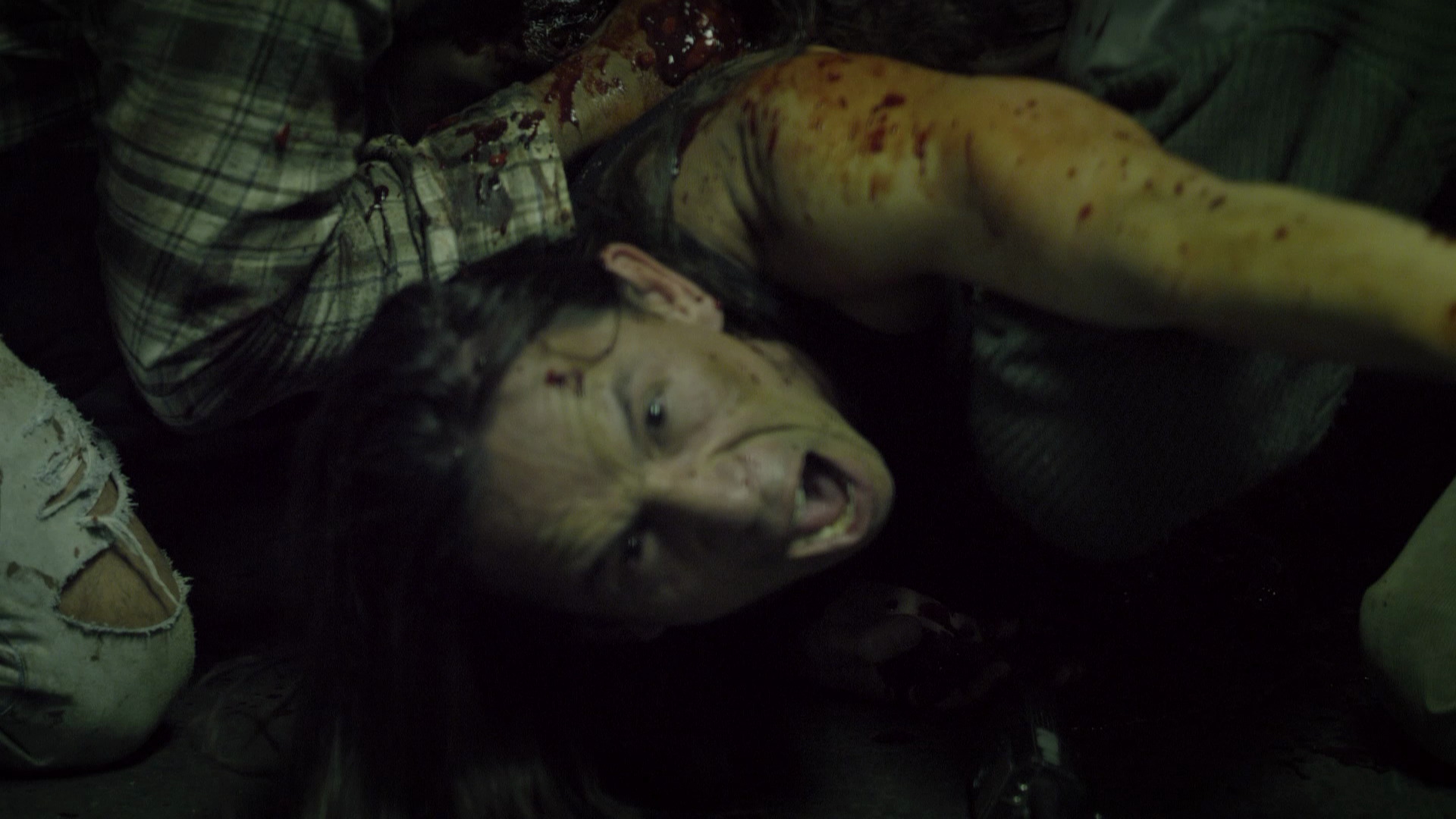 Rise.of.the.Zombies.2012.Asylum.BDRemux.1080p.mkv_20250818_055827.114.png