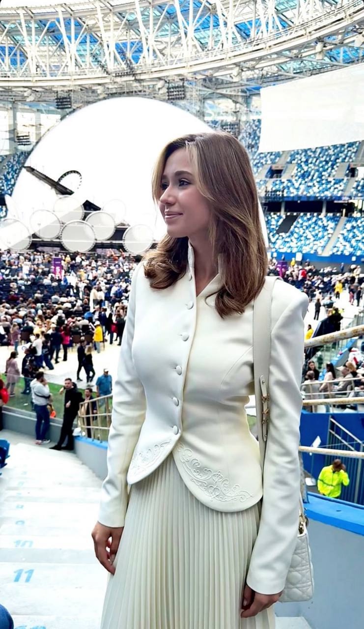 https://i8.imageban.ru/out/2025/08/21/3d01d30d9b9f726a83300e87e04008c6.jpg