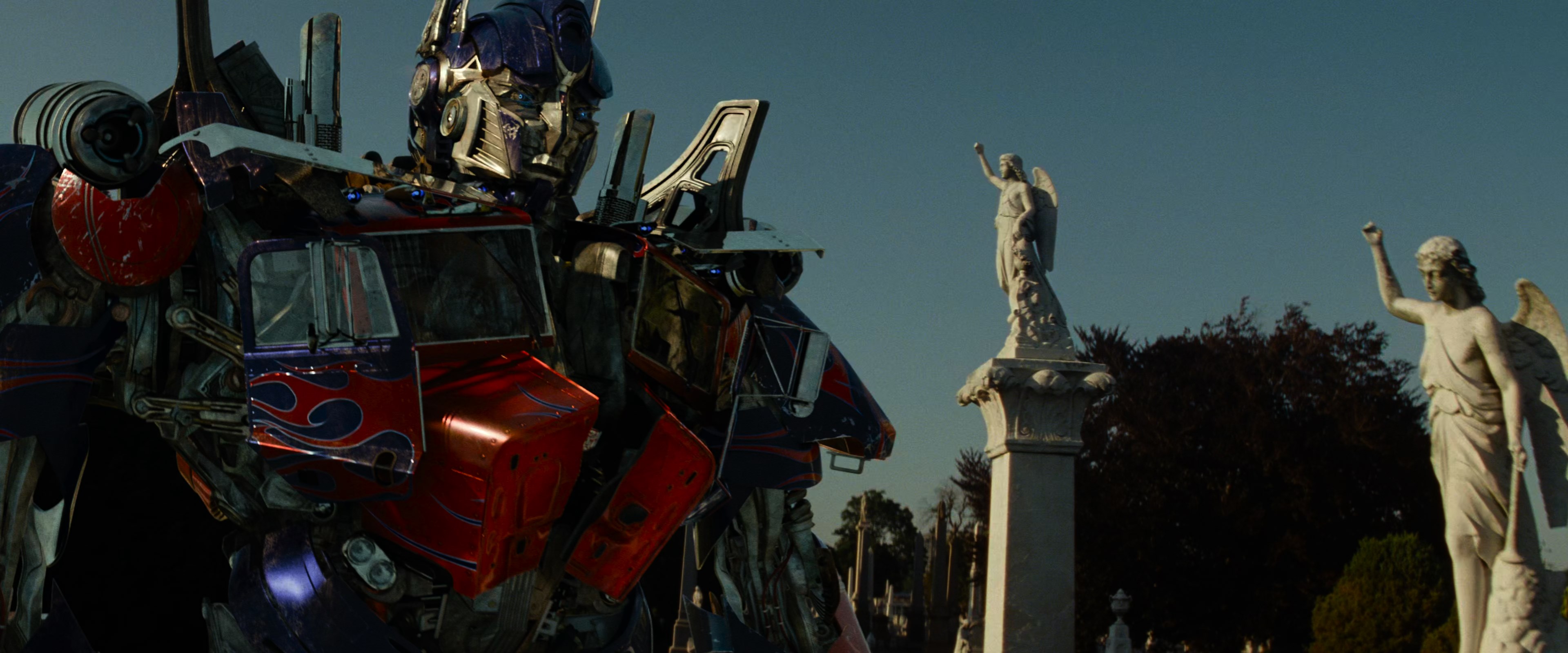 Transformers Revenge of the Fallen (2009) BDRip 2160p-NVENC 10 bit [HDR].mkv_snapshot_00.38.02.280.jpg