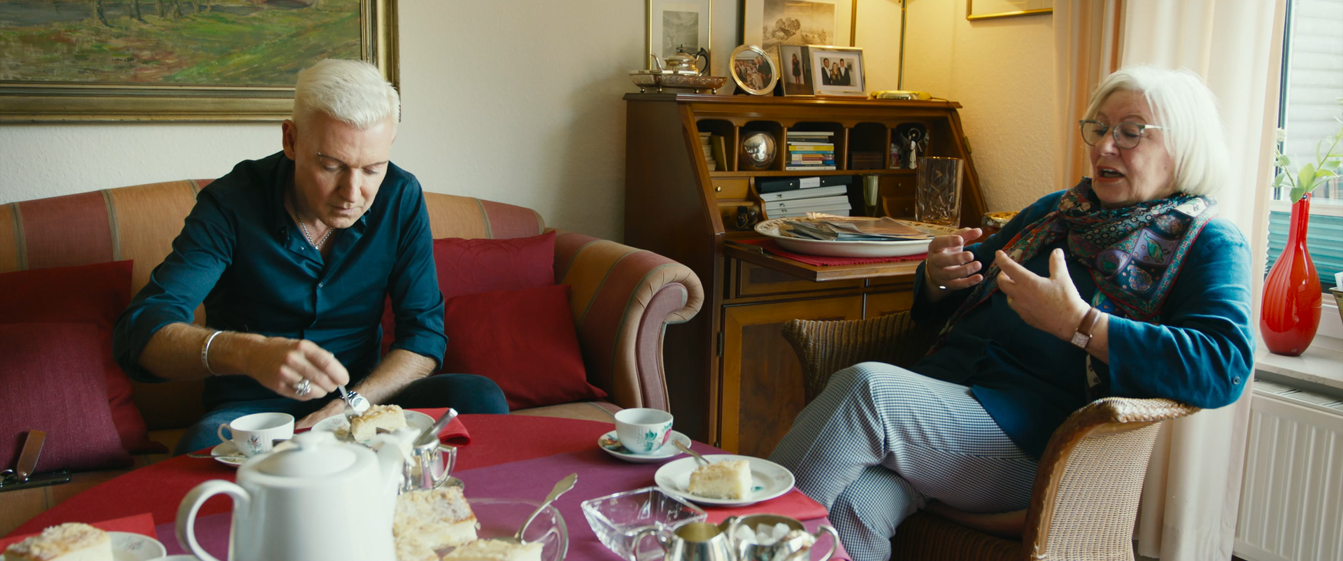 FCK 2020 - Two and a half years with Scooter (2023) [FullHD].mkv_snapshot_00.13.27.560.png