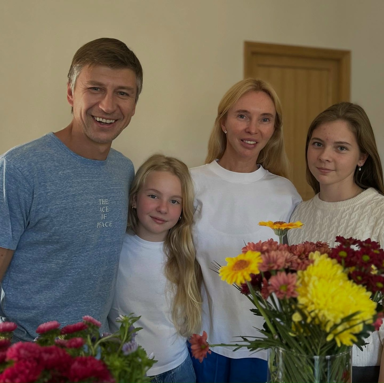 https://i8.imageban.ru/out/2025/10/03/1db43fbf15944609333e4f0521fc9002.jpg