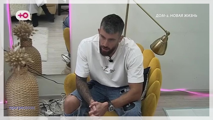 https://i8.imageban.ru/out/2025/10/05/ae4928f1c354aa1daa66e98b67189b79.jpg