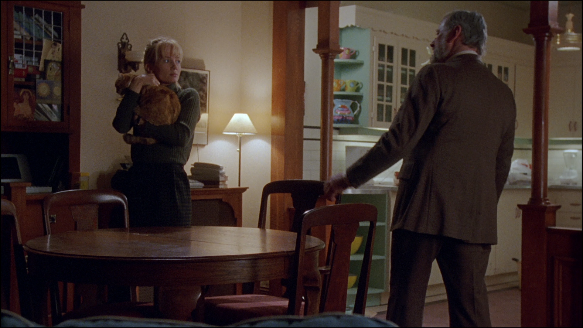 Never.Talk.to.Strangers.1995.Ascot.Elite.Home.Entertainment.BDRemux.1080p.mkv_snapshot_00.13.30_[2025.10.13_20.33.28].png