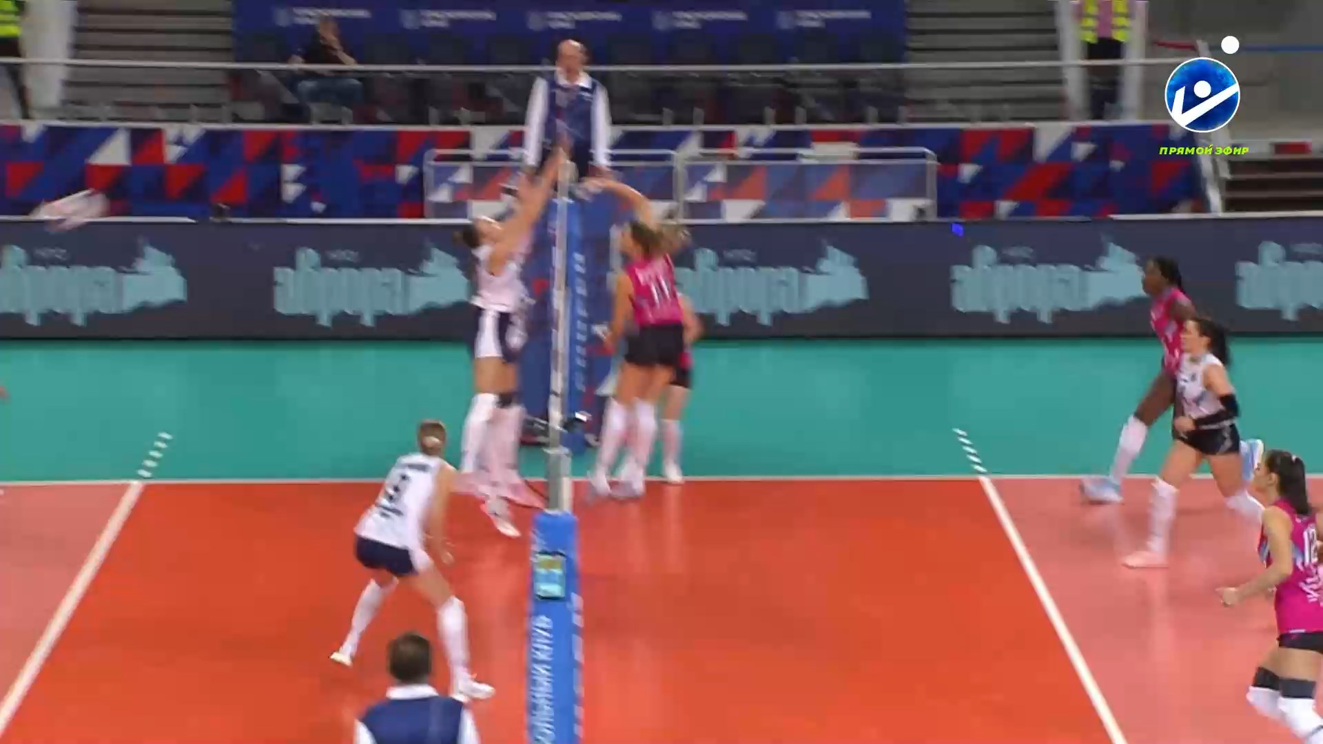 Енисей (Красноярск) - Протон (Саратов).ts_snapshot_00.37.54.282.jpg