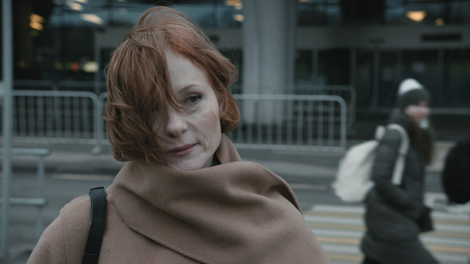 Каникулы.2022.WEB.1080p-ylnian.mkv_snapshot_01.51.24.000.png