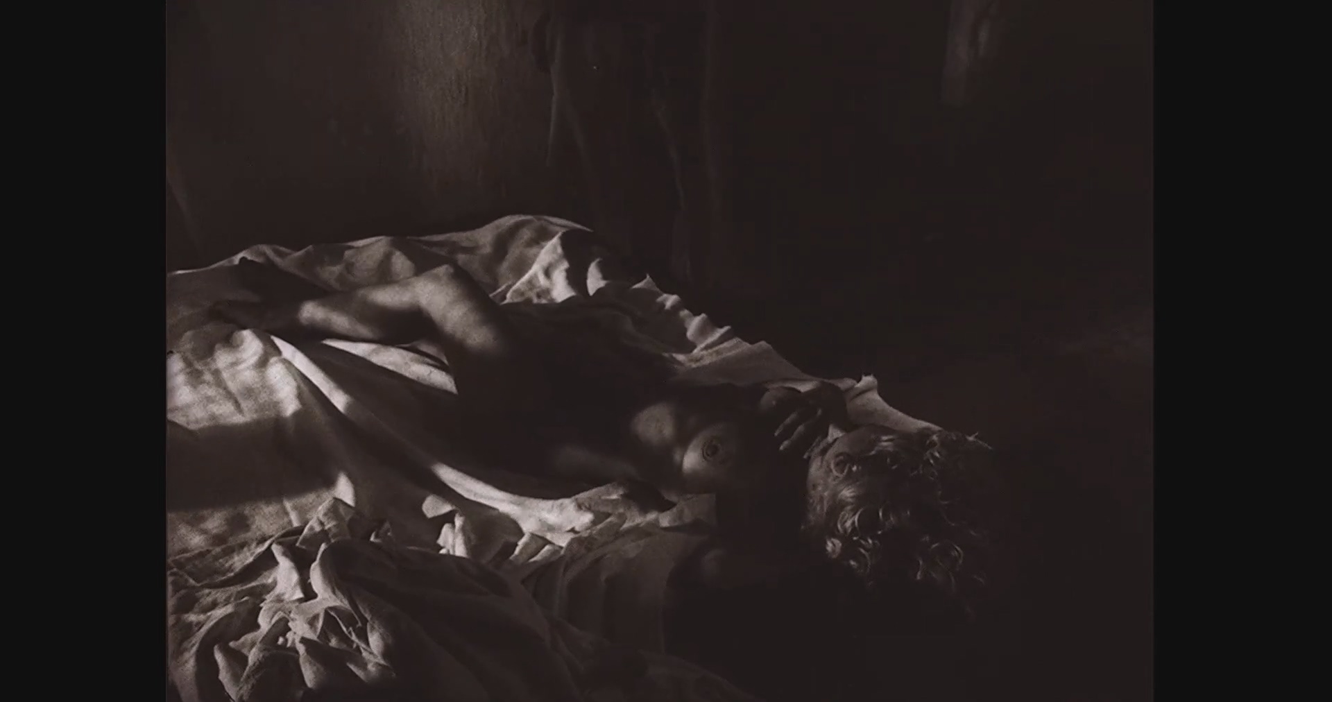 Елена Кондулайнен Человек К (1991) HD 1080.mp4_20251118_150129.511.jpg