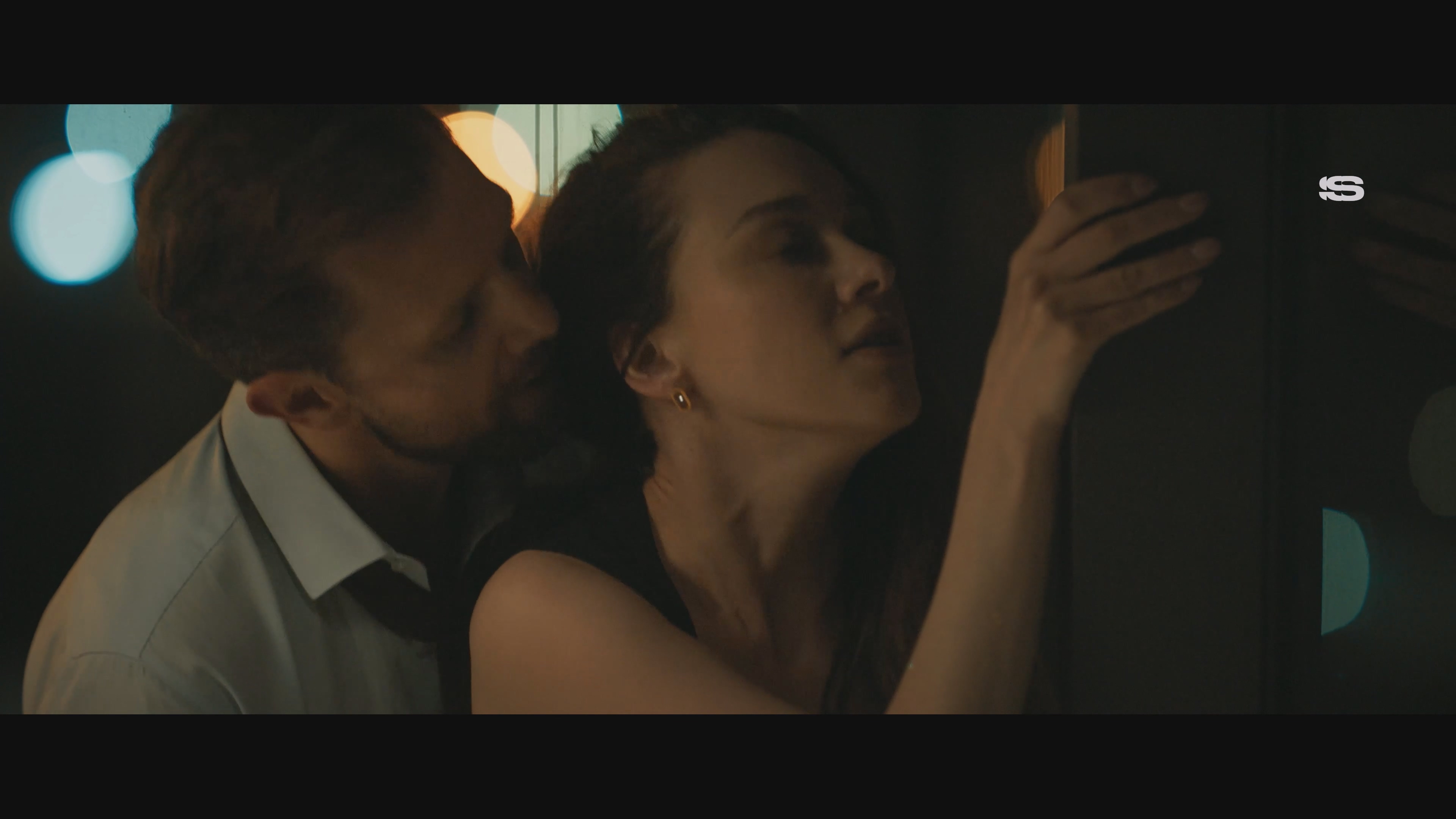 Юлия Франц Золотое дно II 3 серия (2025) UHD 4K.mp4_20251211_083759.325.jpg