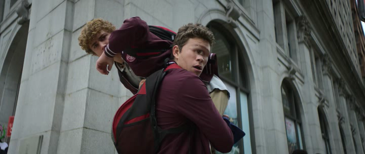 Percy.Jackson.and.the.Olympians.S02E01.400p.NewComers-0003.png