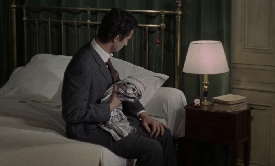 Кроткая.1969.BDRip AVC msltel.mkv_snapshot_00.36.20.058.jpg