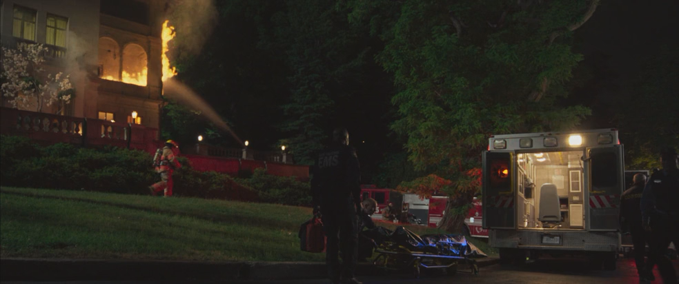 Ведьмина доска (2024) WEB-DLRip-AVC_ivanes.mkv_snapshot_01.43.18.625.png