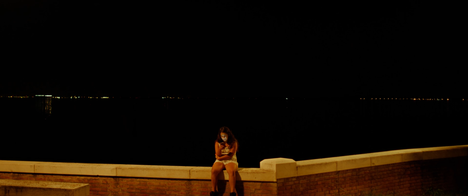 Atlantide.2021.1080p.WEB-DL.mkv_snapshot_00.45.27.png