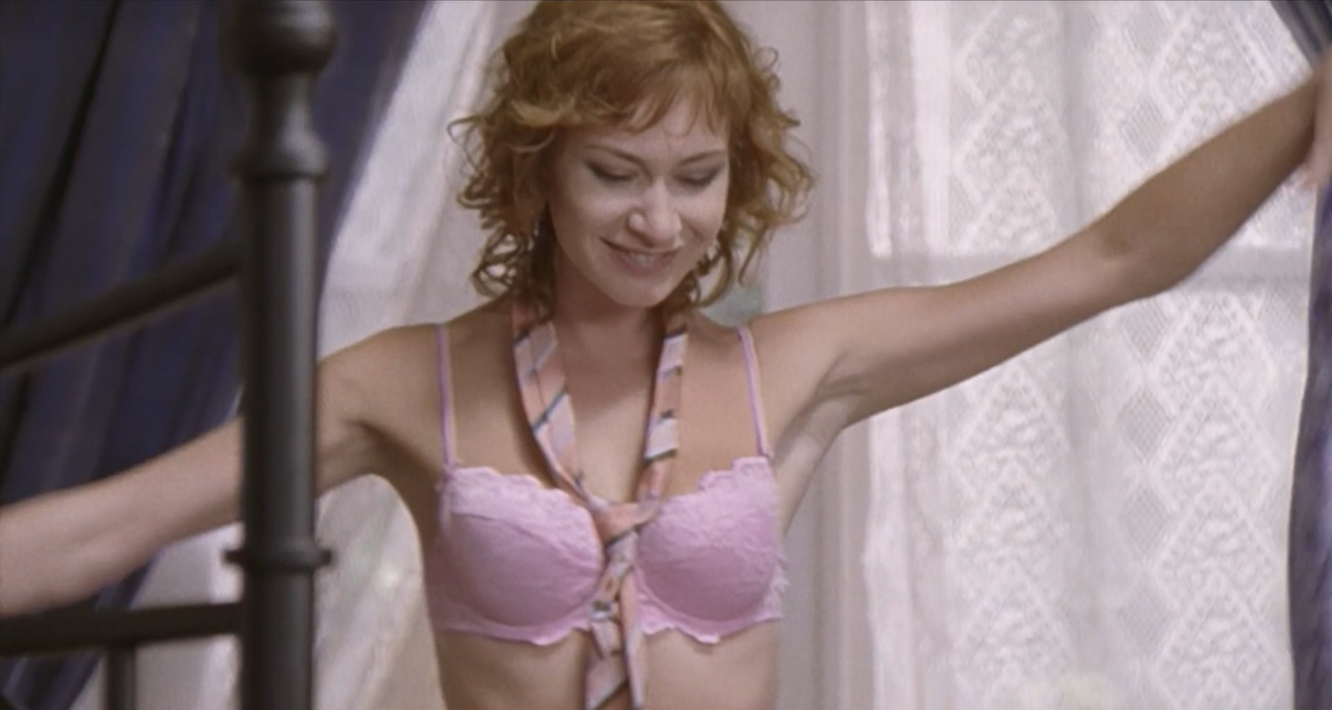 Наталья Круглова, Юлия Левакова, Ольга Шувалова Час пик (2006) HD 1080.mp4_20251226_133758.486.jpg