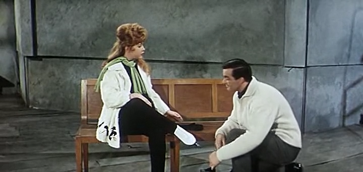 Kauf dir einen bunten Luftballon (1961)_RU_DE_Grampy.mkv_snapshot_00.12.53.766.png