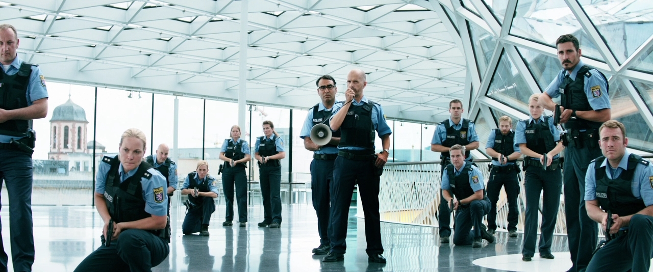 3 турка и 1 младенец.2015.BDRip 720p msltel.mkv_snapshot_01.10.29.557.jpg