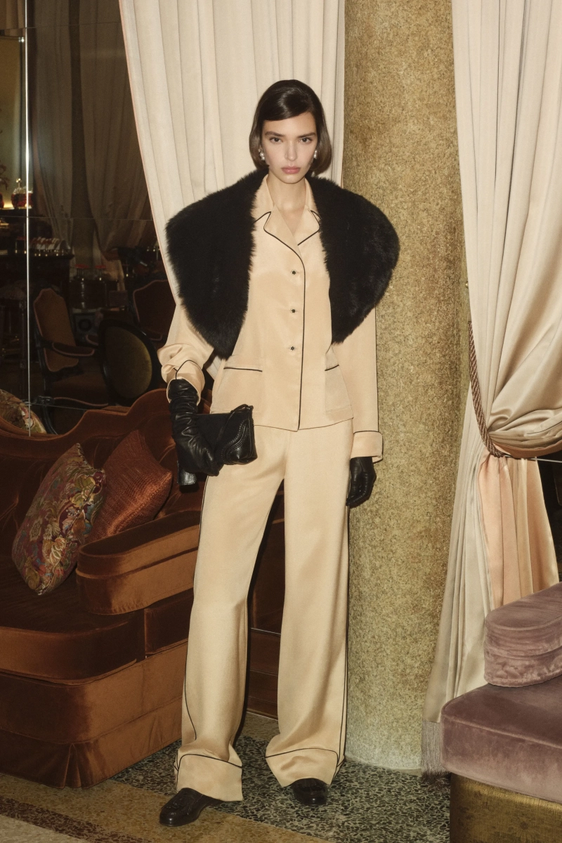 00017-ermanno-scervino-pre-fall-2026-credit-brand.webp