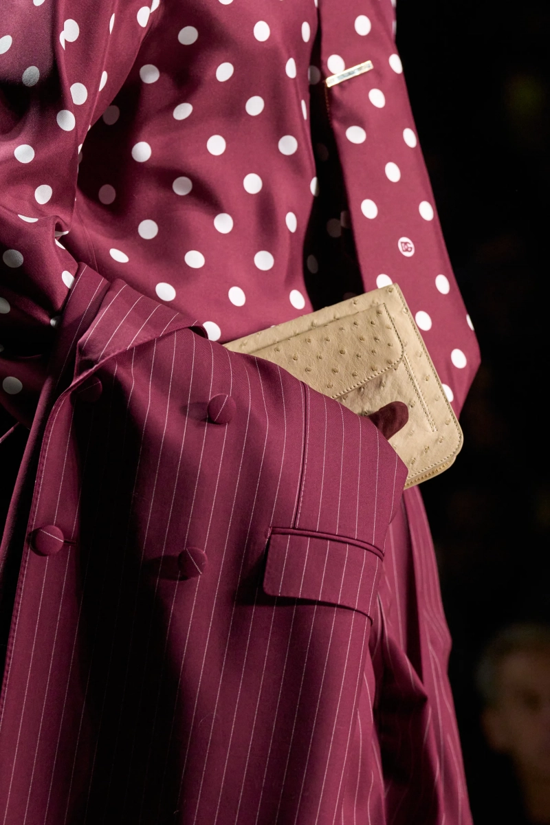 00170-dolce-and-gabbana-fall-2026-menswear-details-credit-gorunway.webp