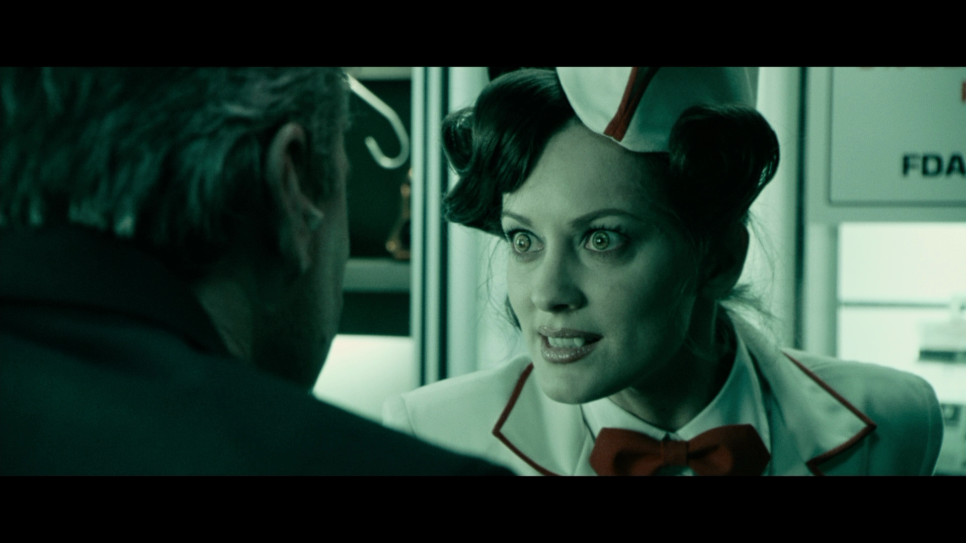 Daybreakers.2009.Umbrella.Entertainment.BDRemux.1080p.mkv_20260117_124924.507.png
