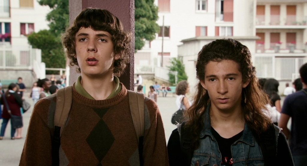 Красивые парни.2009.BDRip AVC msltel.mkv_snapshot_00.01.30.324.jpg