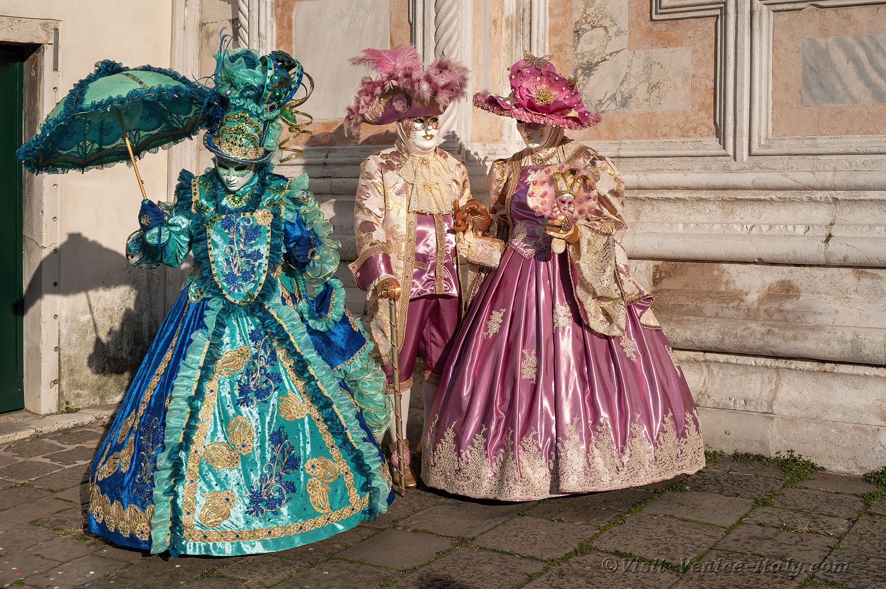 carnival-venice-2024-costume-masks-083.jpg