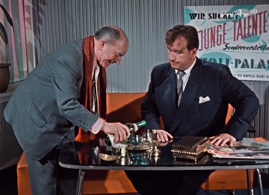 Meine Frau macht Musik (1958)_RU_DE_Grampy.mkv_snapshot_00.47.27.098.png