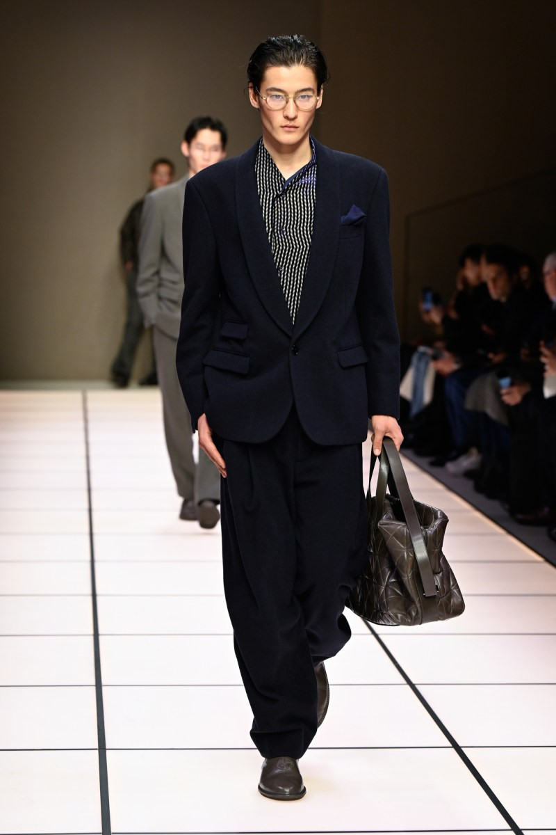 giorgio-armani-milan-fw26-men-rtw-r-gg-038.jpg