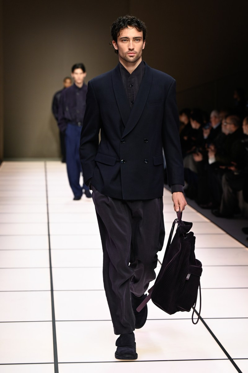 giorgio-armani-milan-fw26-men-rtw-r-gg-084.jpg