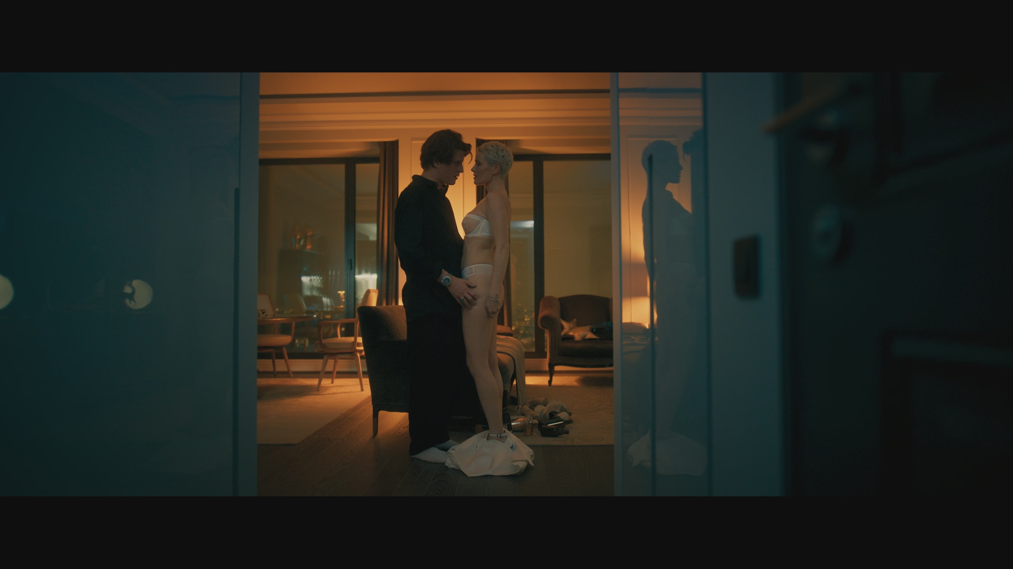 Виктория Маслова Золотое дно II 9 серия (2025) UHD 4K.mp4_20260122_092416.287.jpg