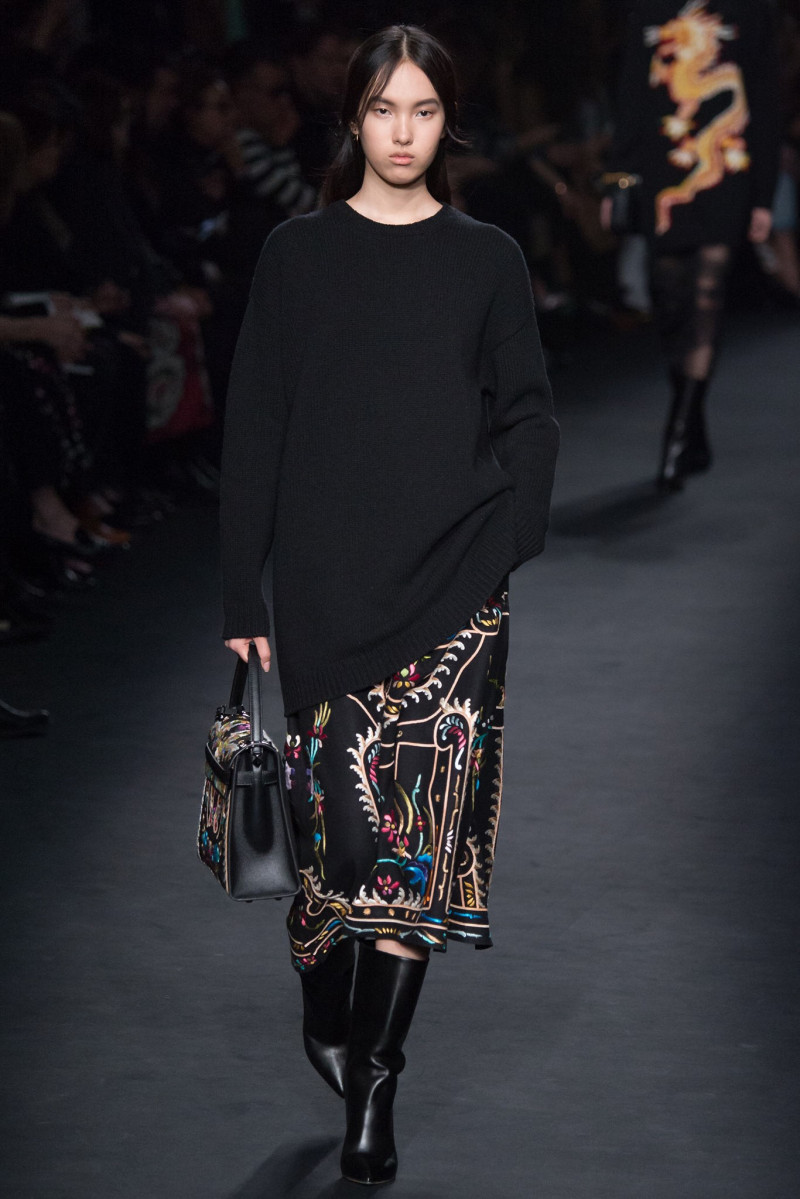 058-valentino.jpg